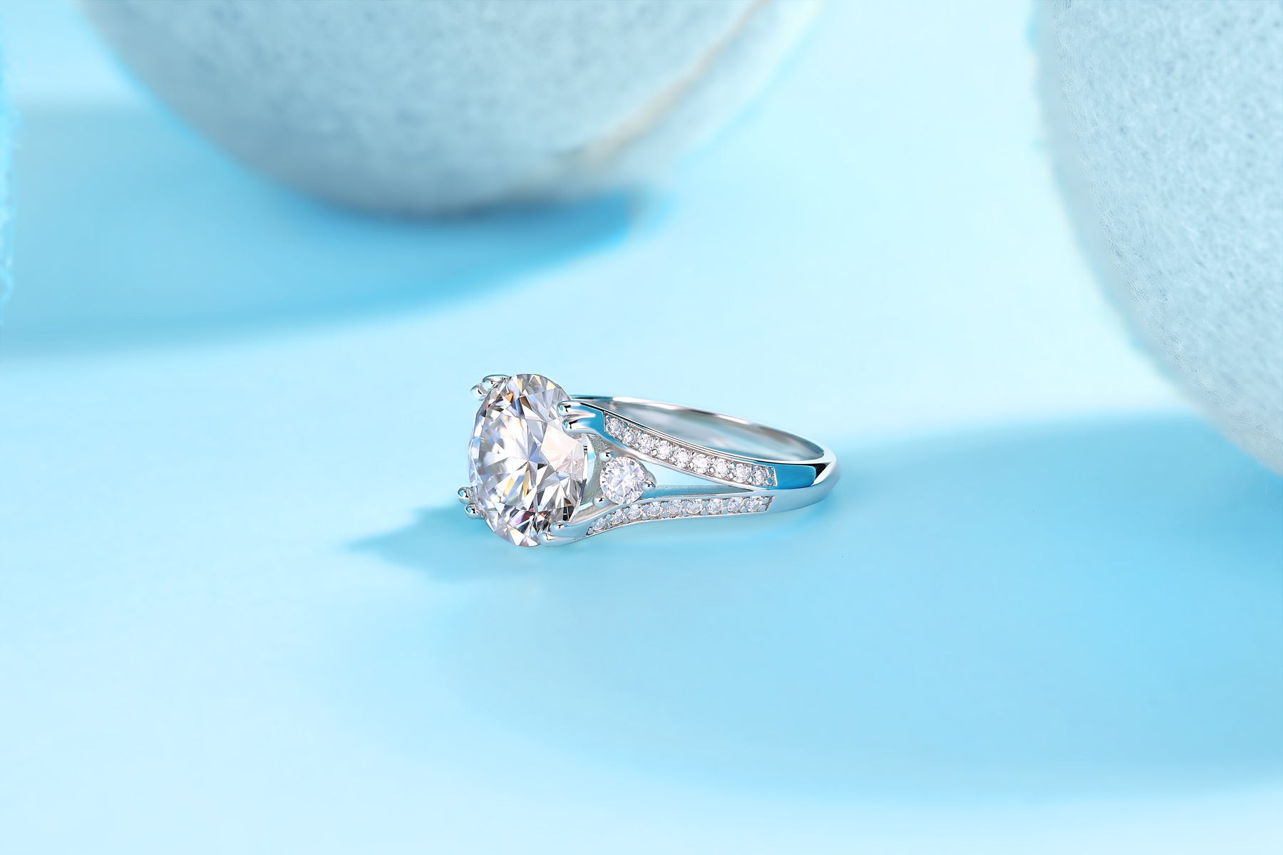 5 Carat Moissanite Engagement Ring | Platinum Plated S925 Sterling Silver | Luxury Diamond Alternative Ring for Women